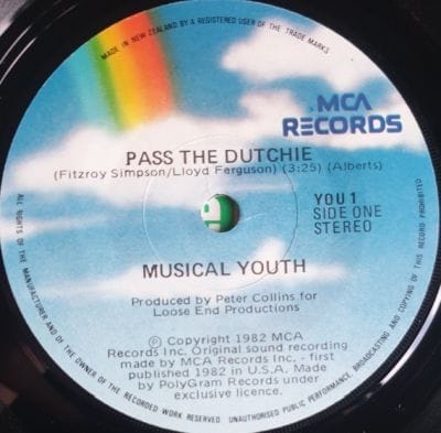 PASS THE DUTCHIE (USED VINYL)